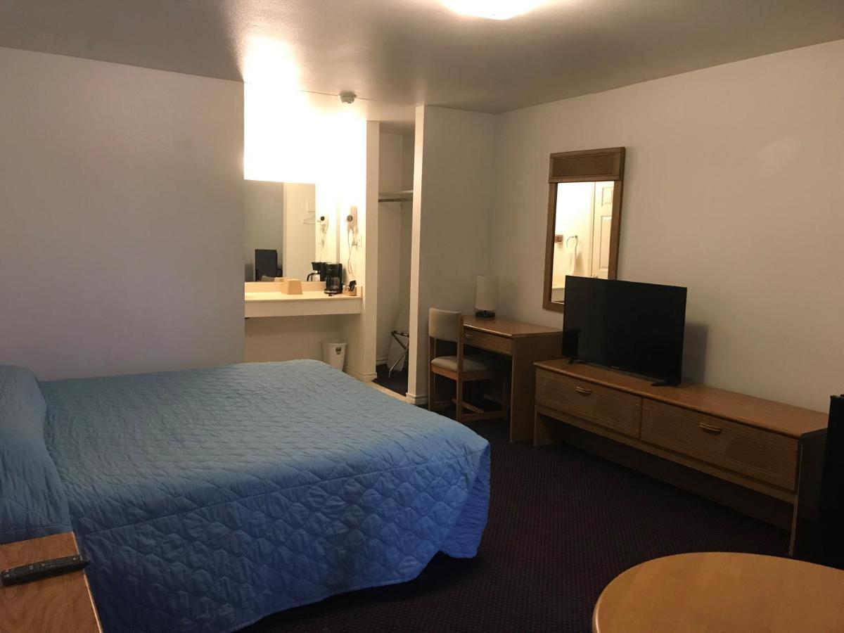 Luxury Inn George West Eksteriør billede