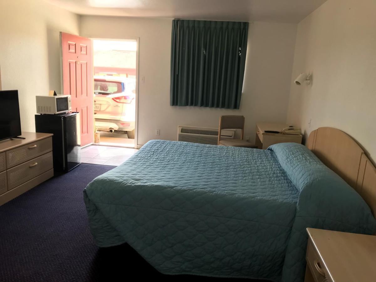 Luxury Inn George West Eksteriør billede