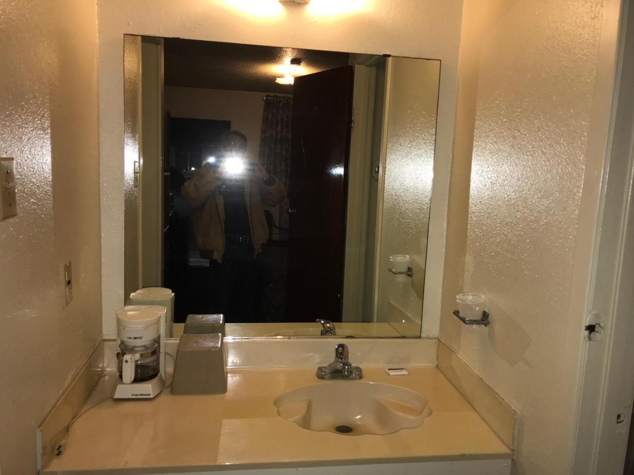 Luxury Inn George West Eksteriør billede